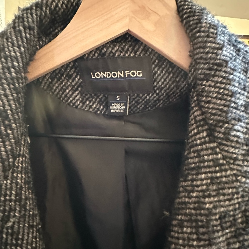 London Fog Black and Gray Women's Coat - Picture 2 of 9